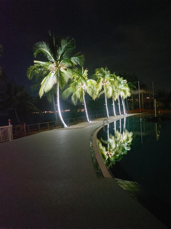 Appartement Blue Paradise Face Au Rocher Du Diamant Le Diamant Exterior foto